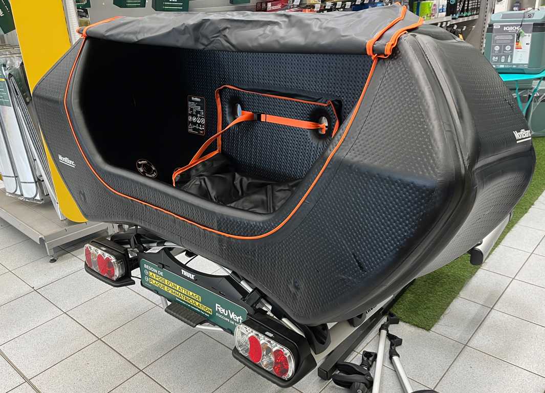 Boks na tył samochodu do wielu platform rowerowych na hak MONT BLANC Senja Cargo Box - obrazek 14