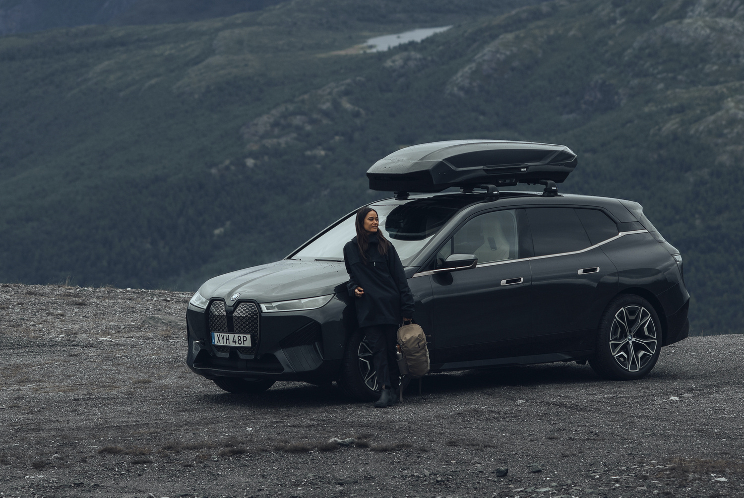 Box dachowy Thule Motion 3 L 450 Czarny Błyszczący - obrazek 13